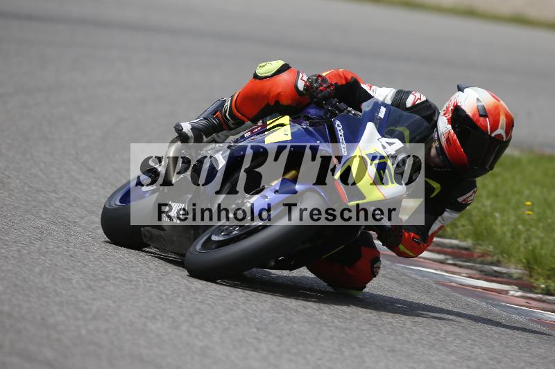 /Archiv-2024/29 12.06.2024 MOTO.CH Track Day ADR/Gruppe rot/49